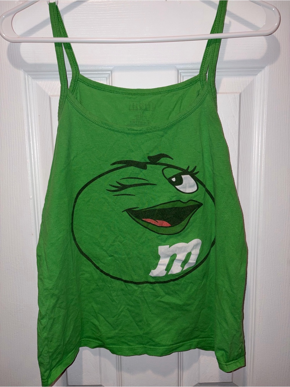 M&M'S Green Winking Graphic Spaghetti-Strap Camisole